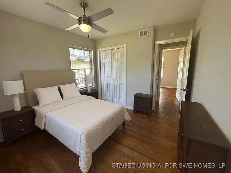 205 W Rittenhouse St — Photo 12