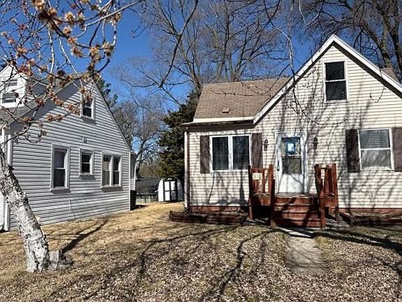 2nd image of 412 Fairfield Dr