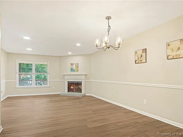 308 Patriot Ln APT B, Williamsburg, VA 23185