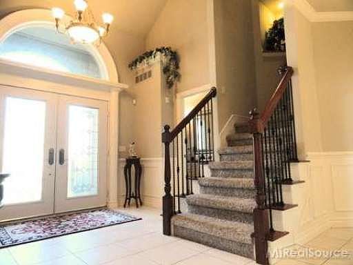 4th image of 55473 Danube Ave