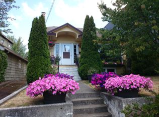 2342 N 57th St, Seattle, WA 98103