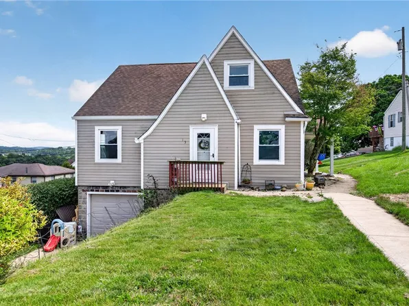 13 Washington Ave, Irwin, PA 15642