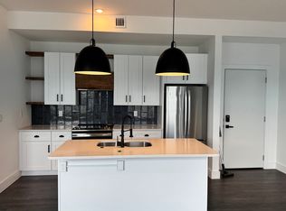 4 E Main St #204, Middletown, MD 21769