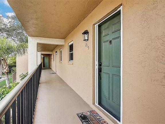4th image of 12300 Park Blvd APT 215