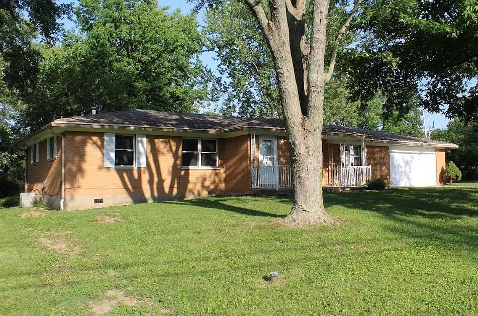 1st image of 8838 Meadow View Dr #B