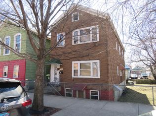 1951 W 21st St, Chicago, IL 60608