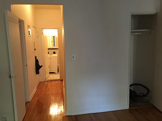 Rented by GPA Realty | media 18