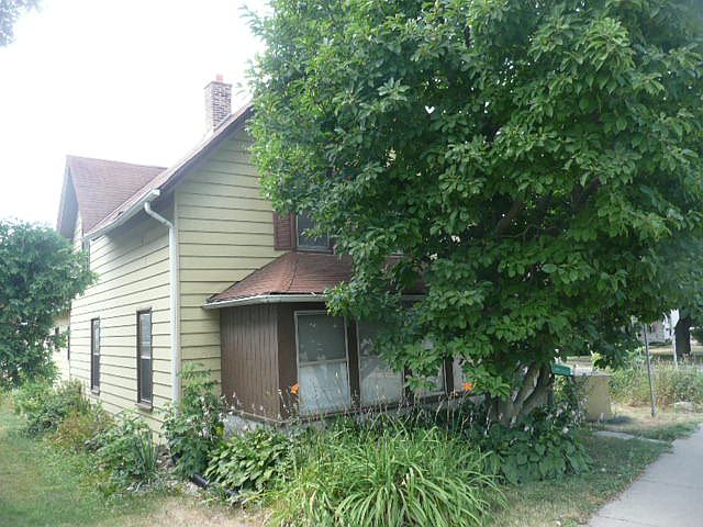 1st image of 1201 E Moreland Blvd