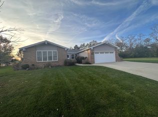 5N770 Santa Fe Trl, Bloomingdale, IL