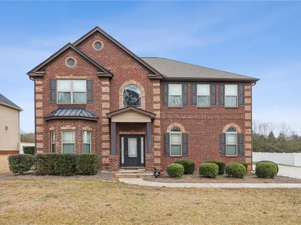 209 Traditions Ln, Hampton, GA 30228
