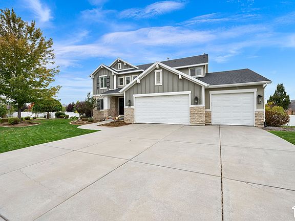 5th image of 398 W Spring Flower Cir