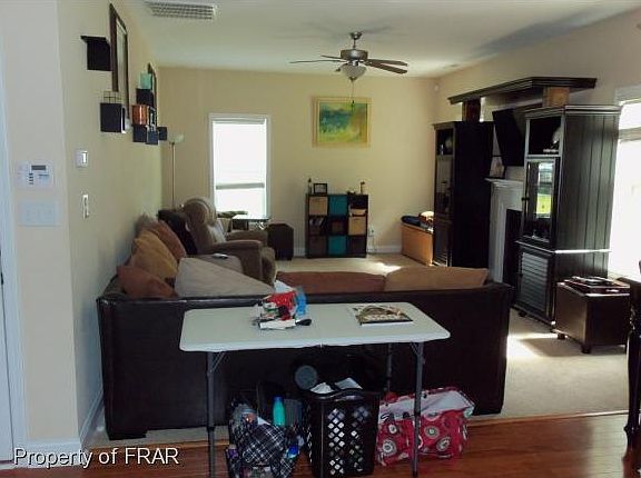 4th image of 230 Sedgefield Dr