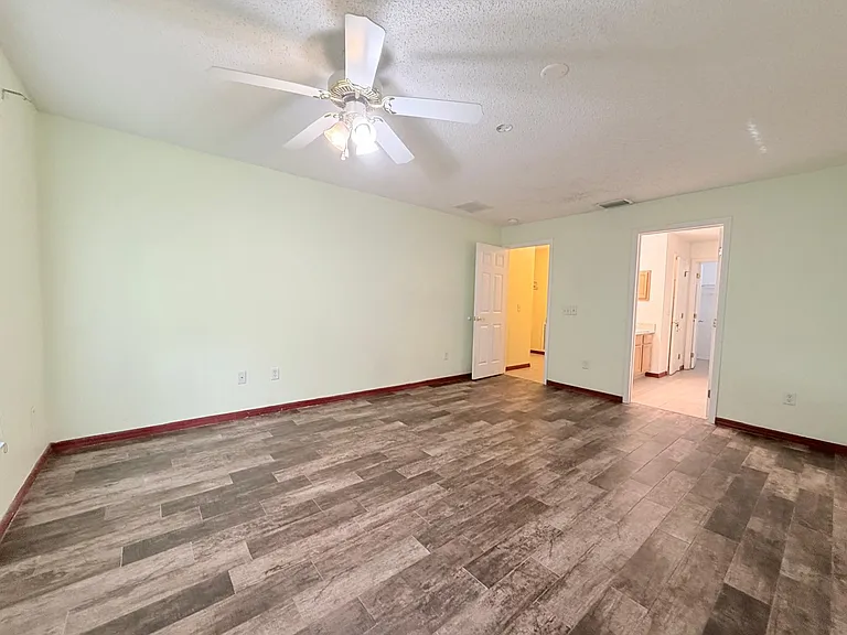 1613 SW Whipple Ave — Photo 23