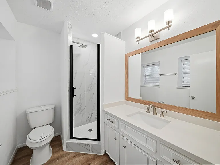 12931 Westella Dr — Photo 10