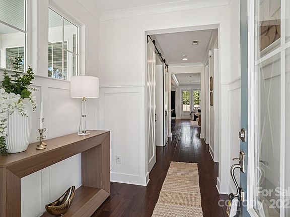 5th image of 125 Slocumb Ln