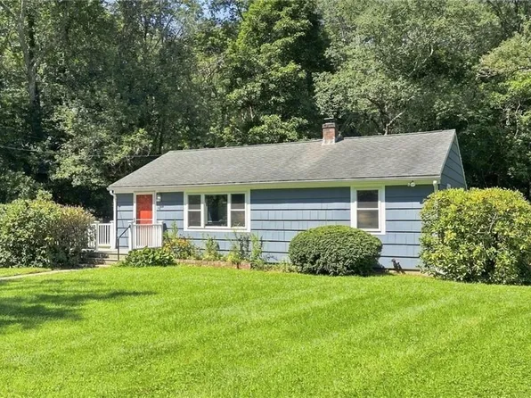 42 Sherman Ave, South Kingstown, RI 02892