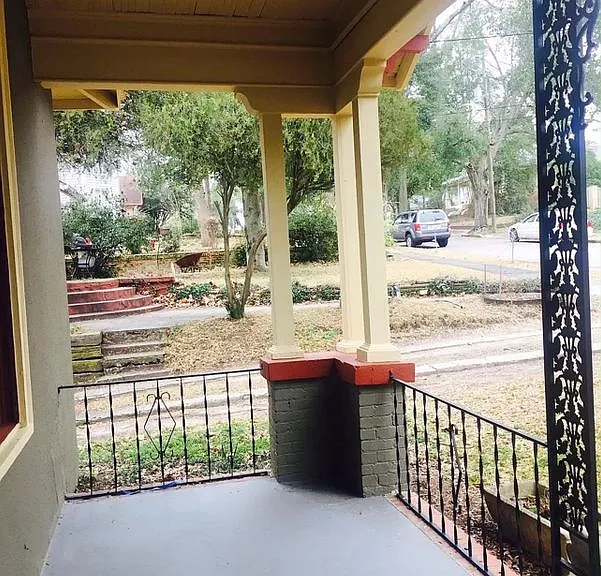 1326 Wingfield St — Photo 3