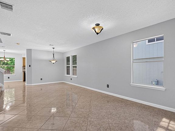 3rd image of 1410 Green Terrace Dr