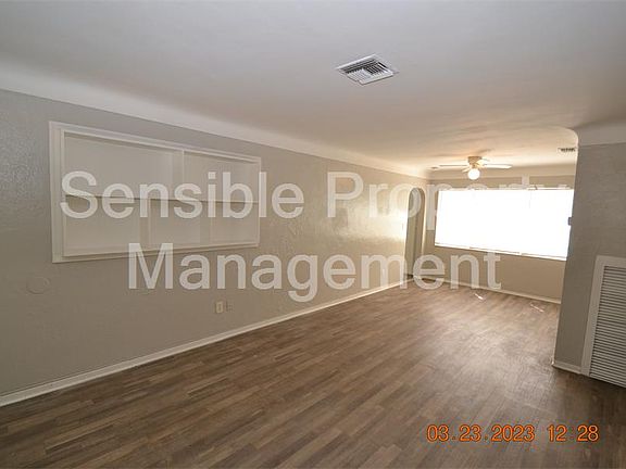 4th image of 3308 19th Ave S