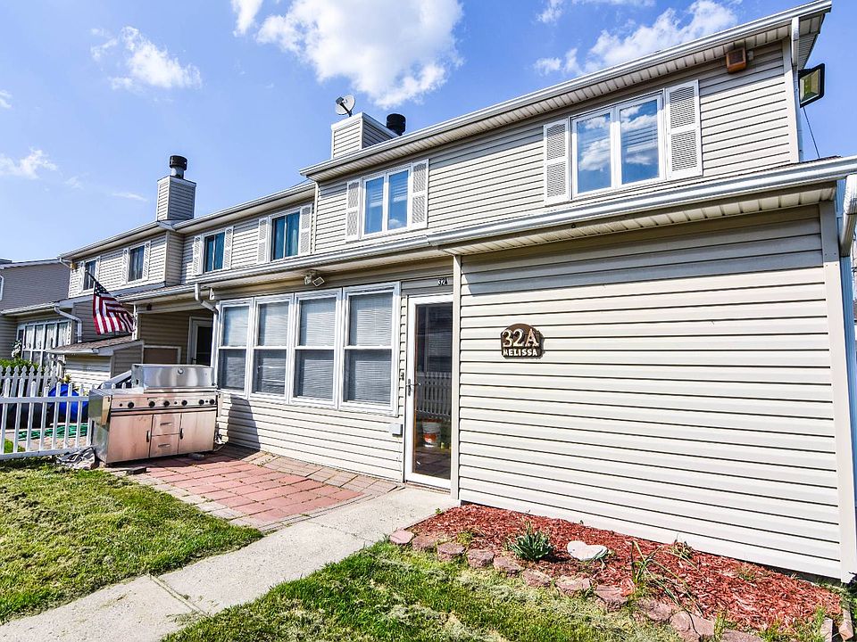 1st image of 32A Melissa St #71