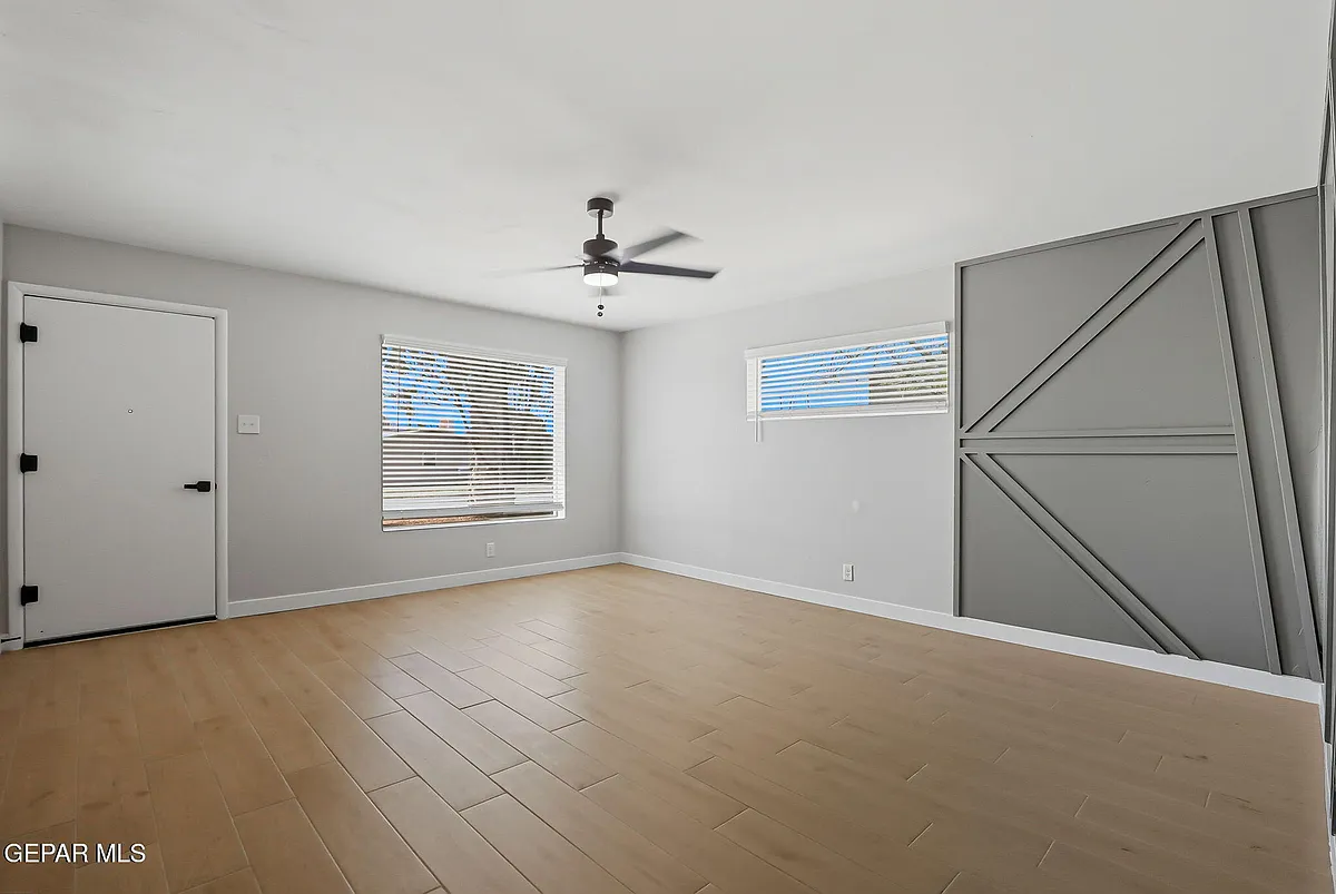 Building Photo - 3408 Hixson St
