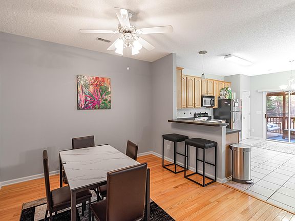 2nd image of 6532 Rossford Ln