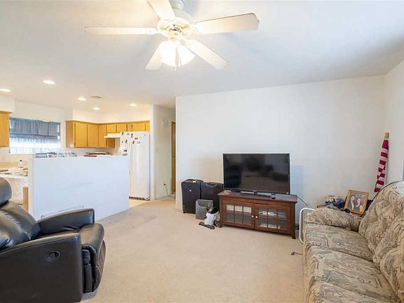 4th image of 10451 E 36th Pl