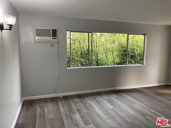 2nd image of 3609 Dunn Dr