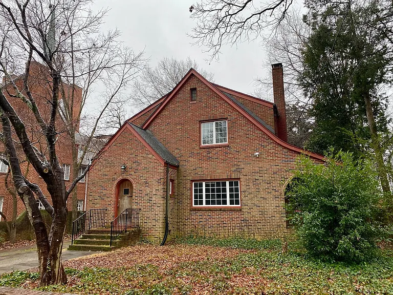 2505 Vanderbilt Ave — Photo 17