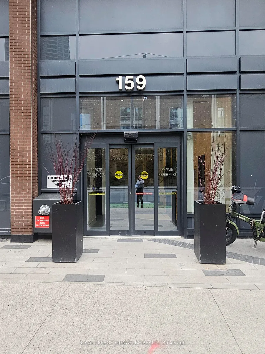 Building Photo - 159 Wellesley St E #1209