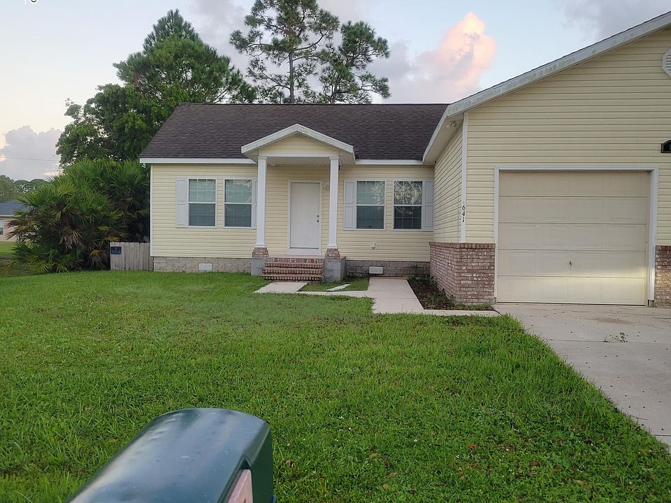 1st image of 1641 Lizette St SE #0