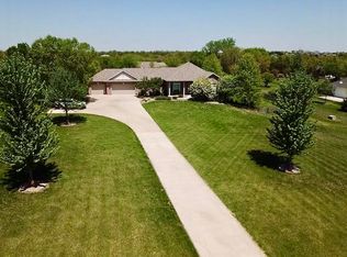 4651 E New Haven Rd, Columbia, MO 65201