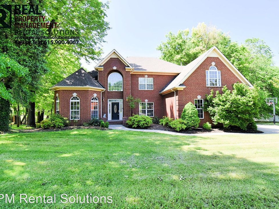 1st image of 211 Royal Glen Blvd