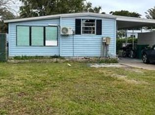52 Henderson Dr, Naples, FL 34114