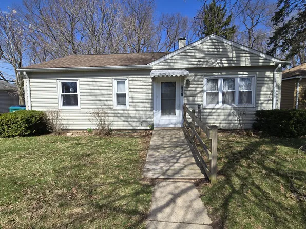201 E 9th St, La Porte, IN 46350
