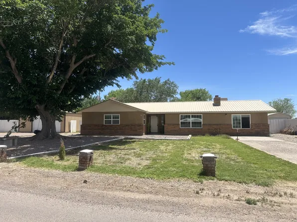 402 Melody Ln S, Socorro, NM 87801
