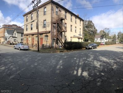 2 Railroad Ave, Wanaque, NJ, 07465