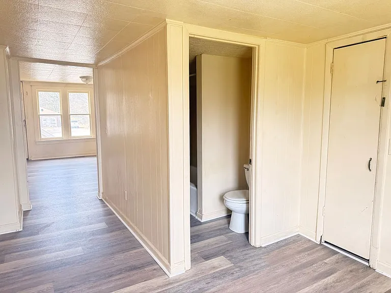 502 Oak Dr #B — Photo 18