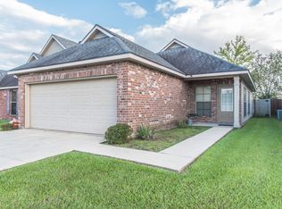 216 Mango Dr, Lafayette, LA 70507