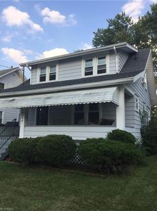2409 Roth Dr, Cuyahoga Falls, OH, 44221