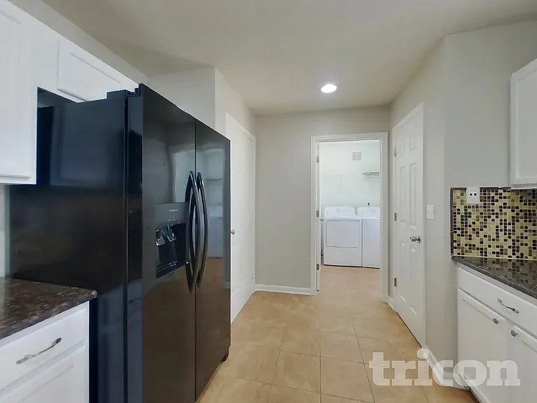 7925 Donet Terrace Dr — Photo 7