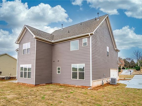 4th image of 1921 Highland Creek Dr