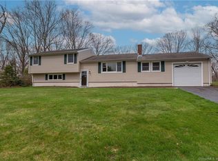 57 Allendale Dr, North Haven, CT 06473