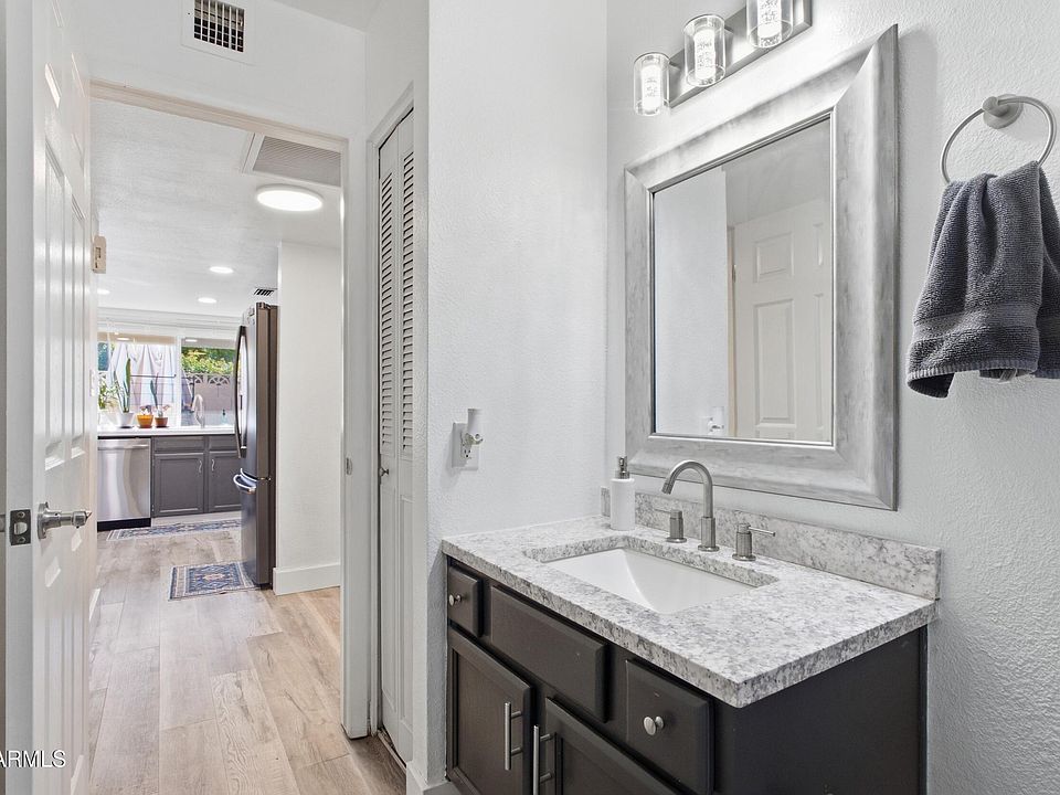 31st image of 4536 W Continental Drive