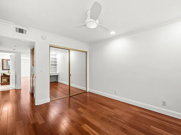2700 E Panorama Dr #304 — Photo 19