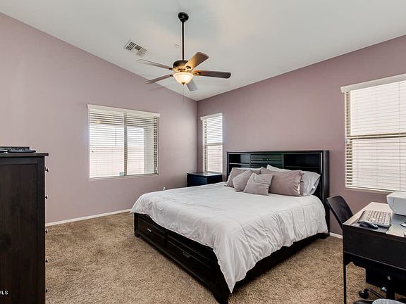 4th image of 3222 S 122nd Ln
