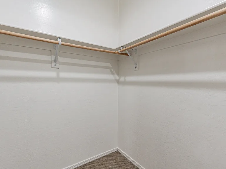 walk in closet