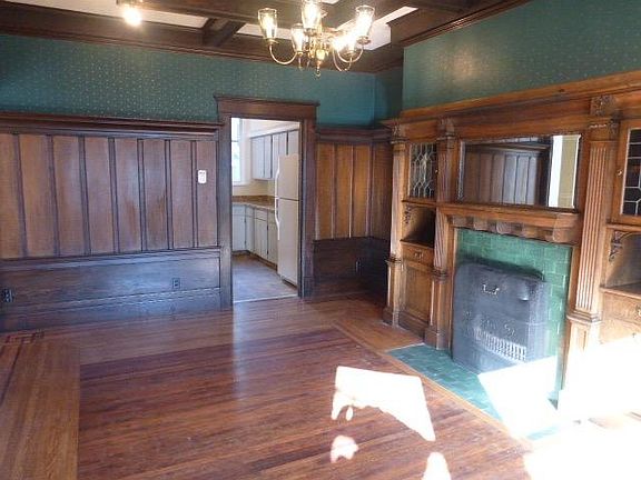 dining rm different angle