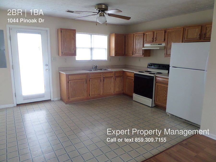 1st image of 1044 Pinoak Dr