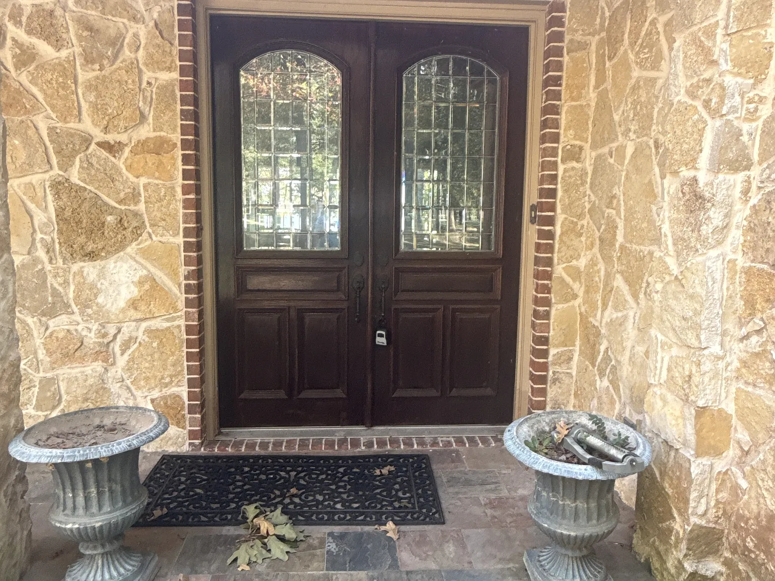 1256 Private Road 5980 - 1 — Photo 4